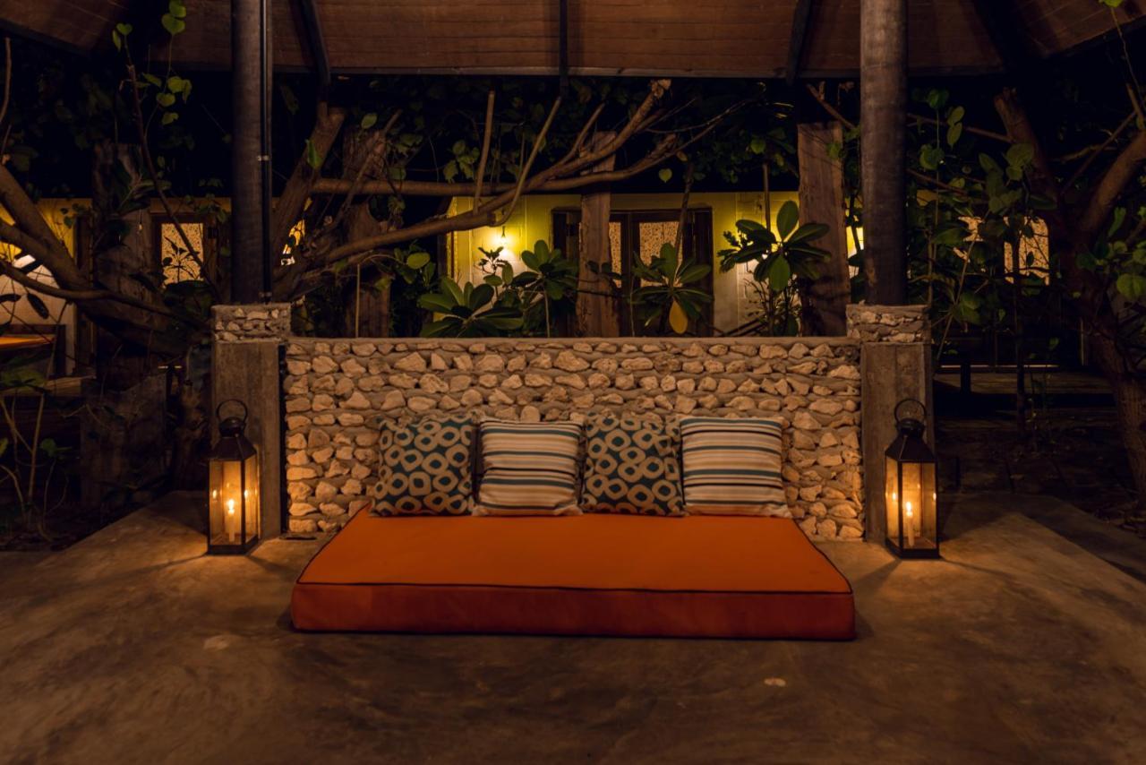 ホテル Mi Lugar Maldives Nolhivaranfaru エクステリア 写真